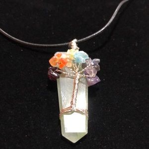 Aventurine Quartz Family Tree Pendant On Leather Cord - NBW